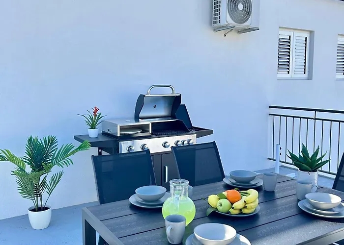 Stunning Josipa * Kaštela